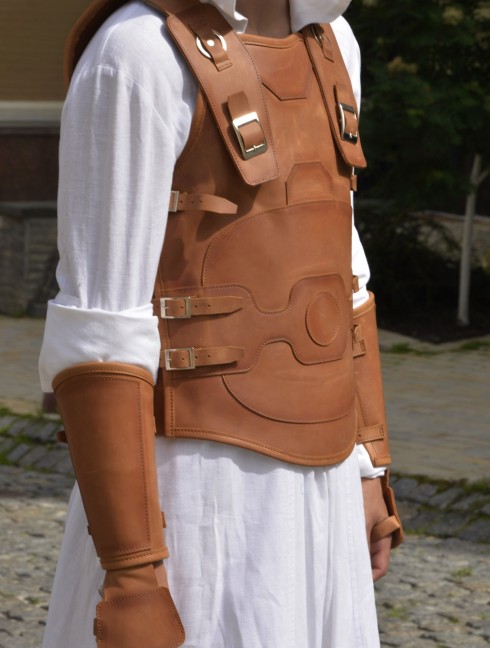LEATHER ASSASSIN ARMOR: VEST AND BRACERS  Armure fantaisie